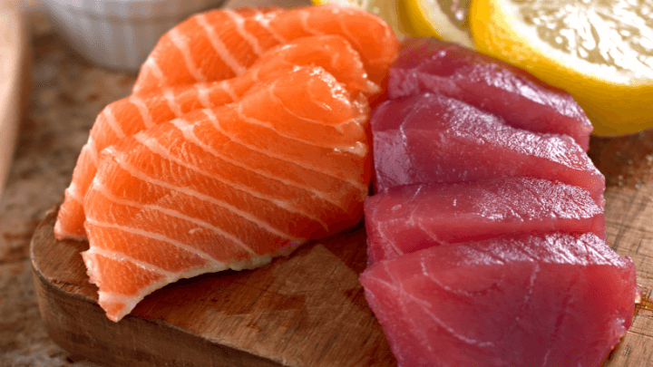 Salmón versus atún: ¿qué pescado mejora el rendimiento en el dormitorio?